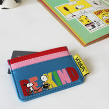 Load image into Gallery viewer, Peanuts Be Kind Cardholder Snoopy