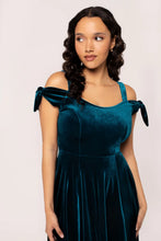 Load image into Gallery viewer, Carrie Dress