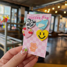 Load image into Gallery viewer, Playful Heartdrops Earrings