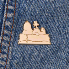 Load image into Gallery viewer, Peanuts Gold Pin Snoopy and Woodstock