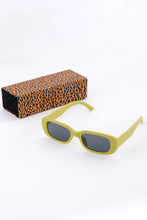 Load image into Gallery viewer, Retro Green Sunglasses