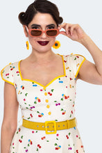 Load image into Gallery viewer, Retro Mustard Sunglasses