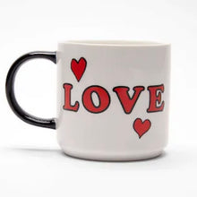 Load image into Gallery viewer, Peanuts Love Mug
